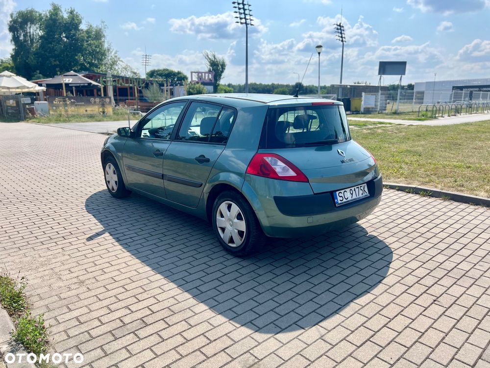 Renault Megane - 5