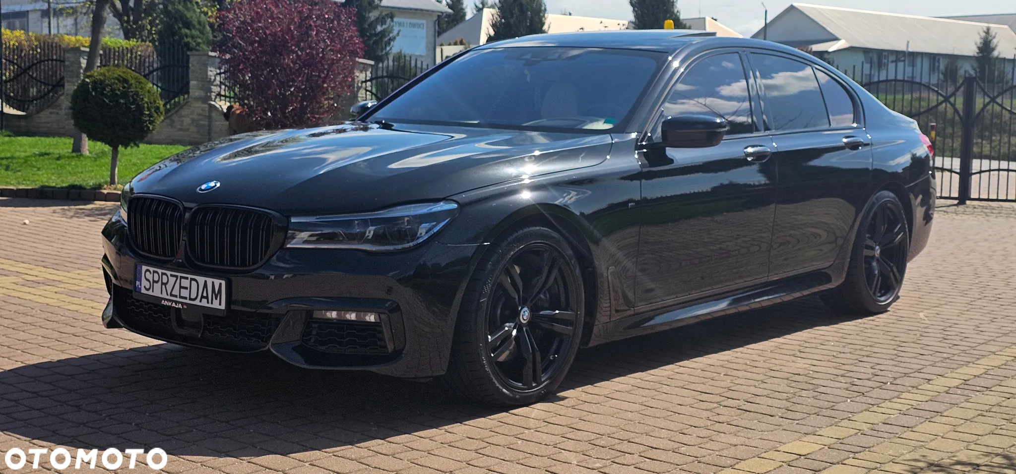 BMW Seria 7 750i xDrive - 39