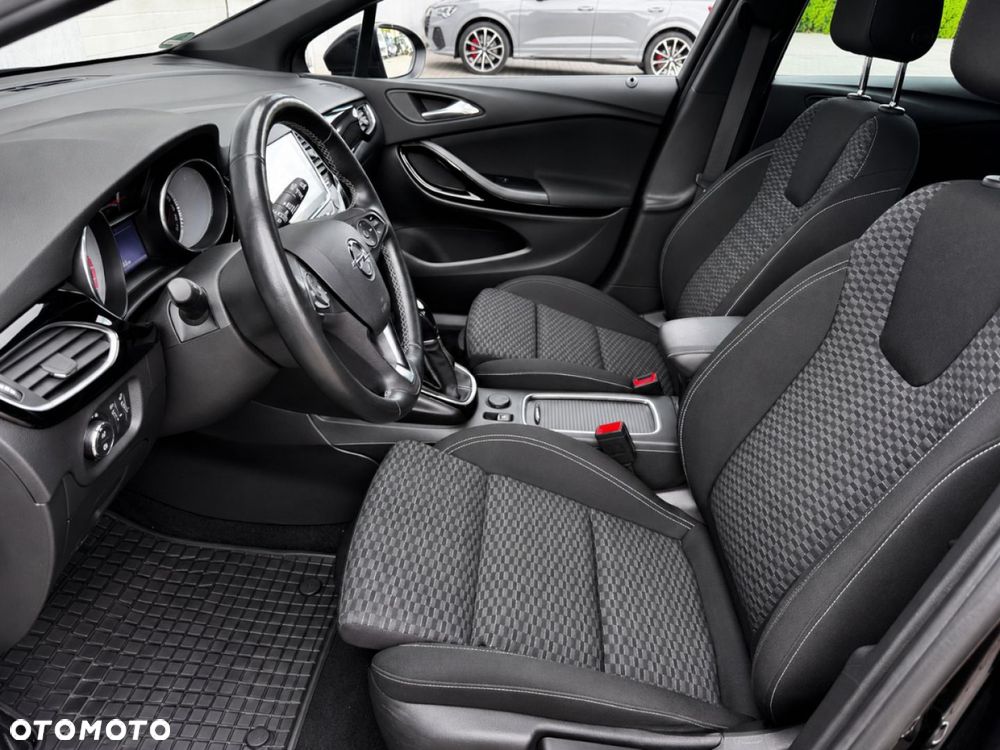 Opel Astra 1.4 T Dynamic - 17