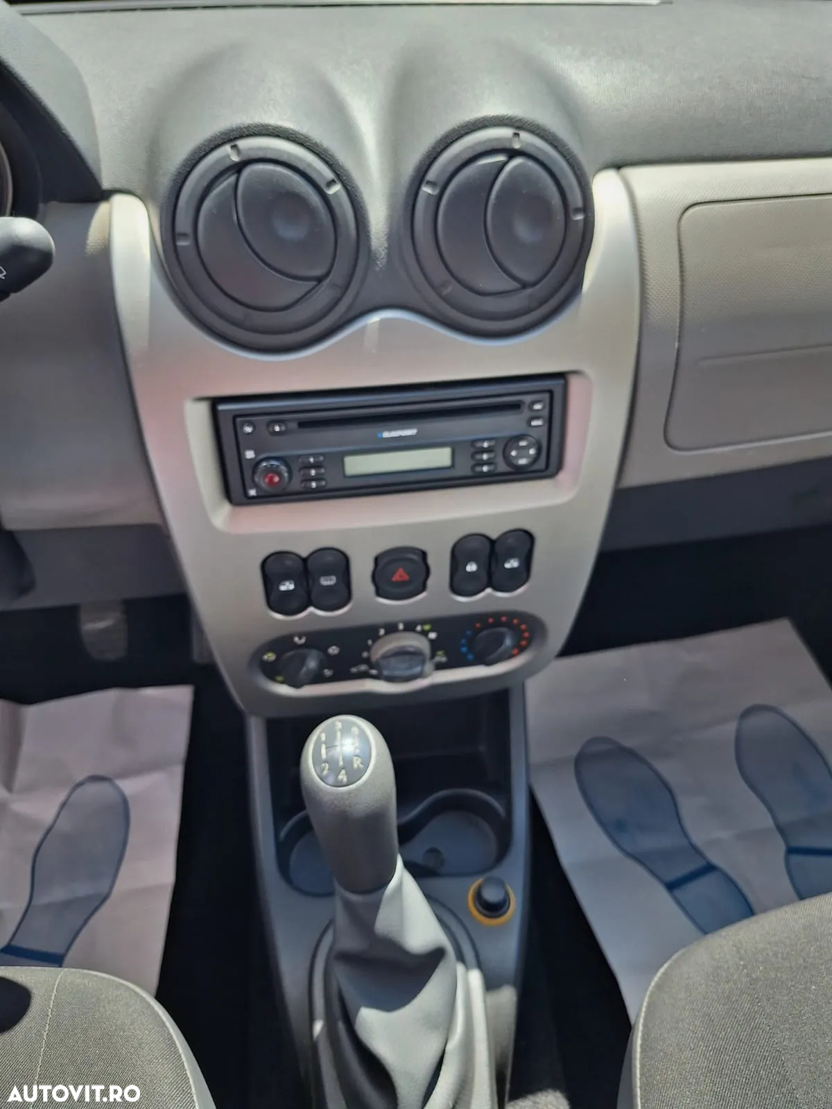 Dacia Sandero 1.4 MPI - 12