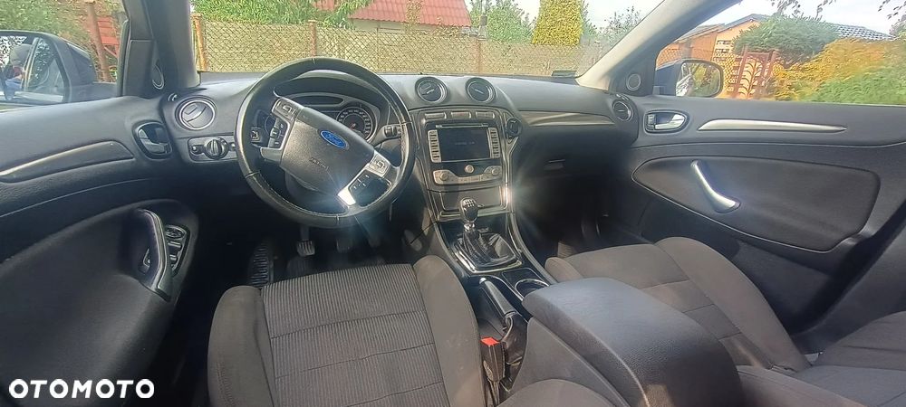 Ford Mondeo 2.0 TDCi Titanium - 9