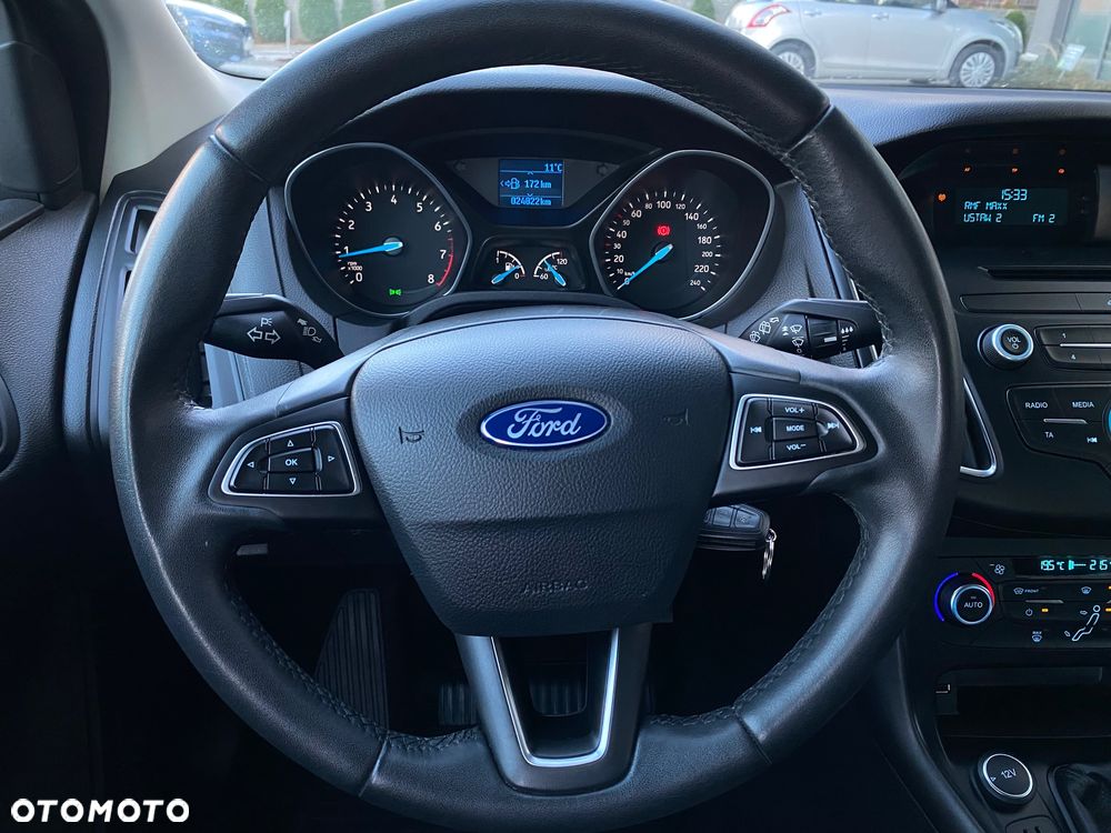 Ford Focus 1.6 Trend - 36