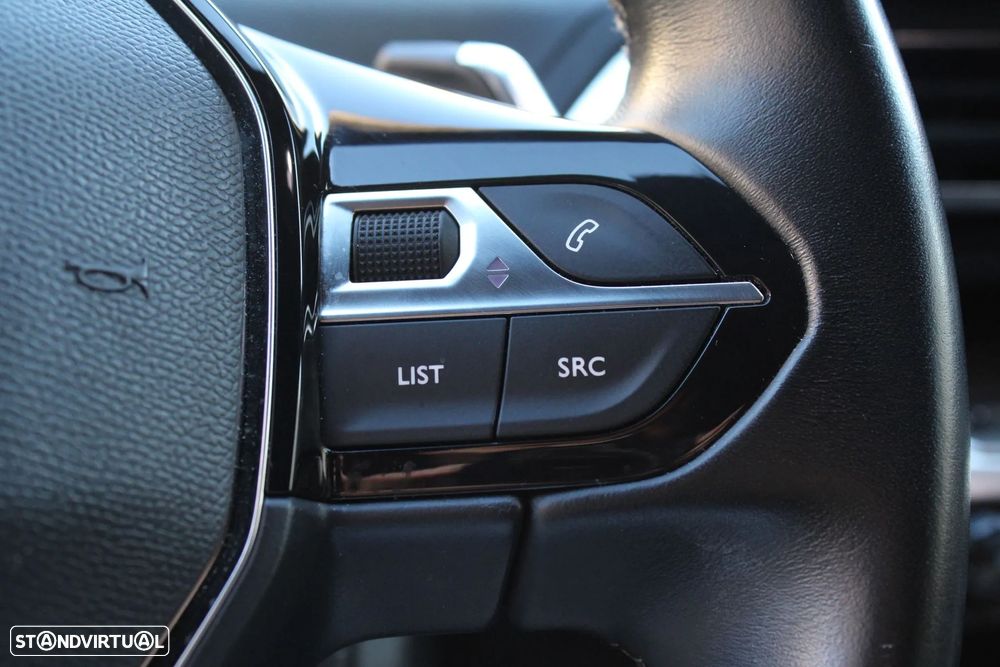 Peugeot 3008 1.6 Hybrid4 Allure e-EAT8 - 18