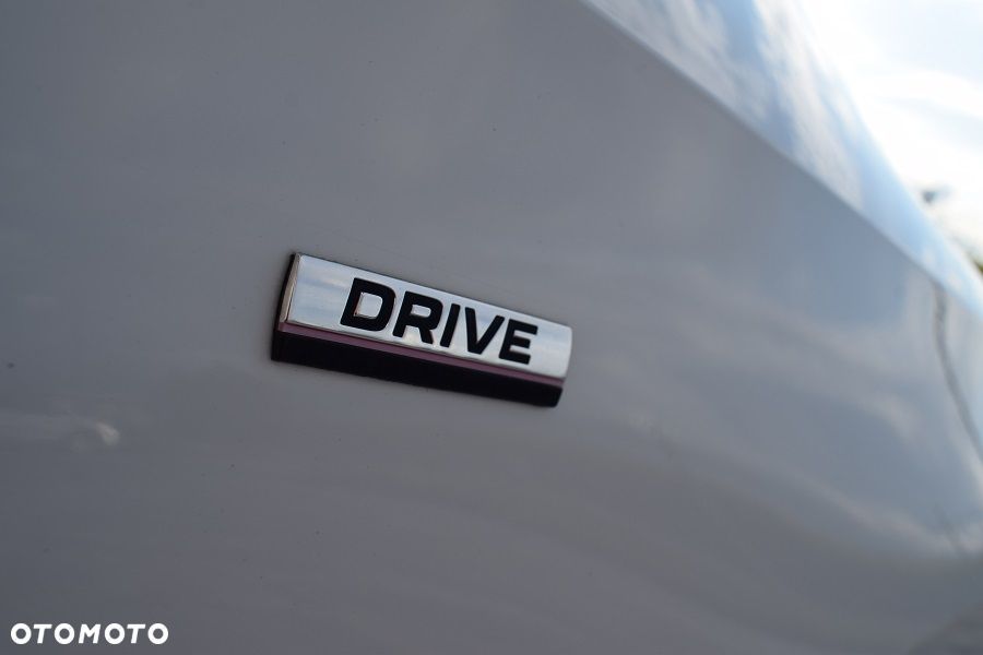 Skoda RAPID Spb 1.0 TSI Drive - 23