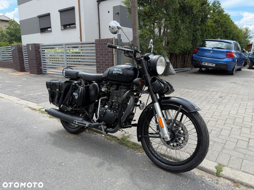 Royal Enfield Bullet - 1