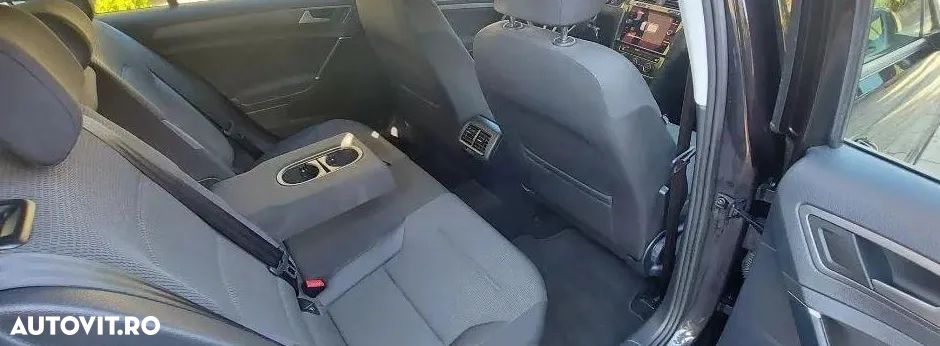 Volkswagen Golf 1.6 TDI Comfortline - 22