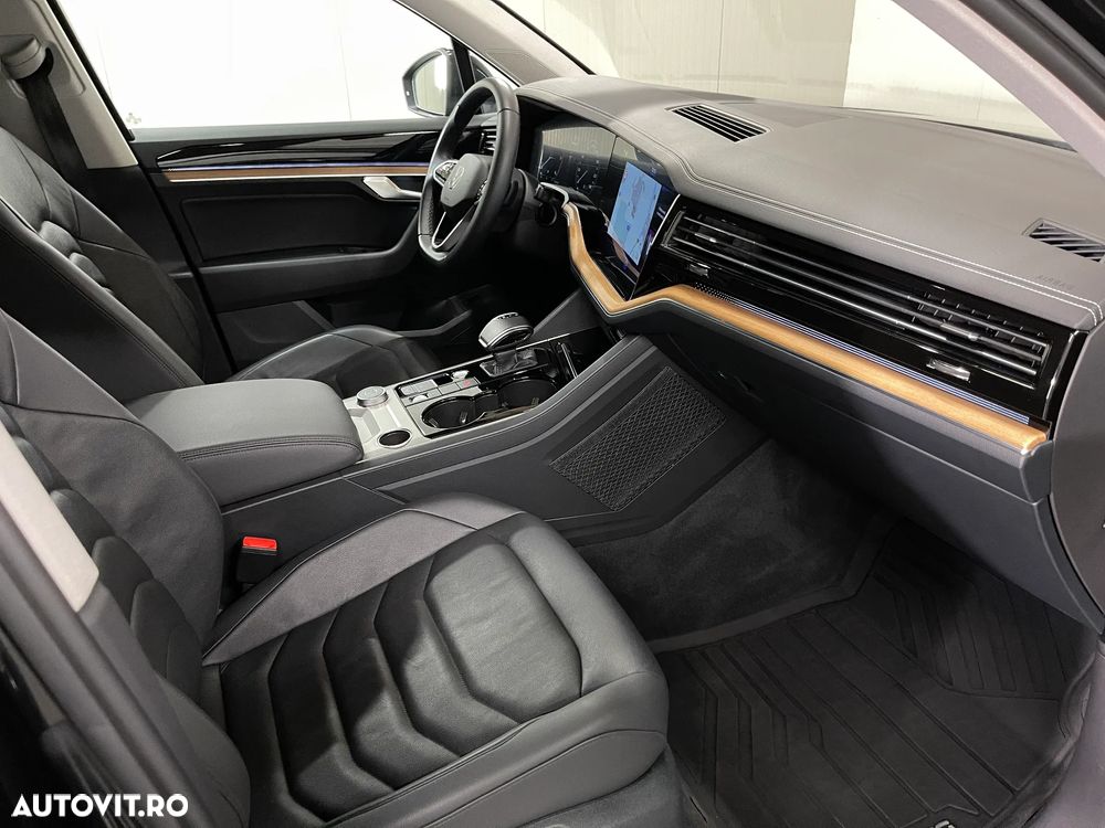 Volkswagen Touareg V6 TDI Style - 11