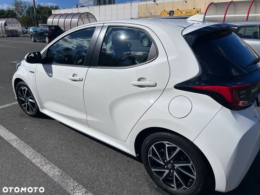 Toyota Yaris Hybrid 1.5 Executive - 8