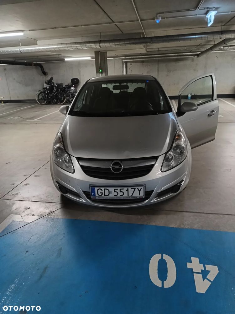 Opel Corsa 1.2 16V Enjoy - 8