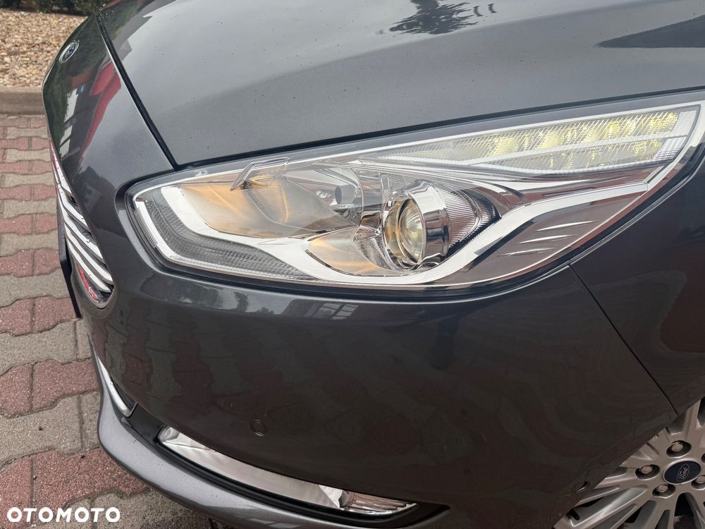 Ford Galaxy 2.0 TDCi 4WD Titanium - 11
