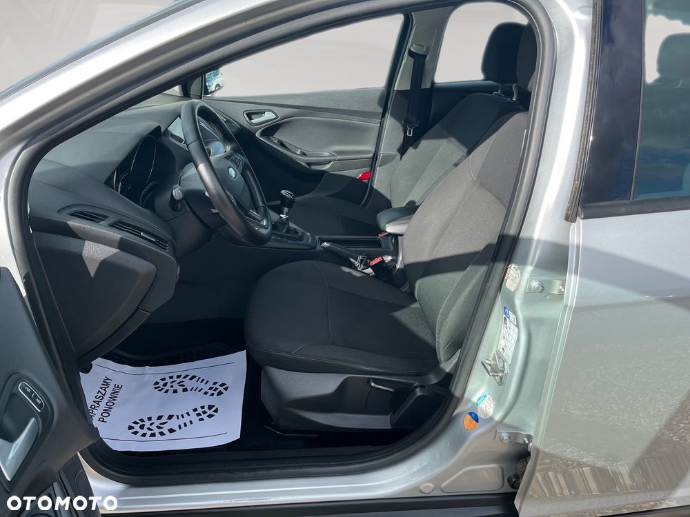 Ford Focus 1.5 EcoBlue Start-Stopp-System COOL&CONNECT - 5