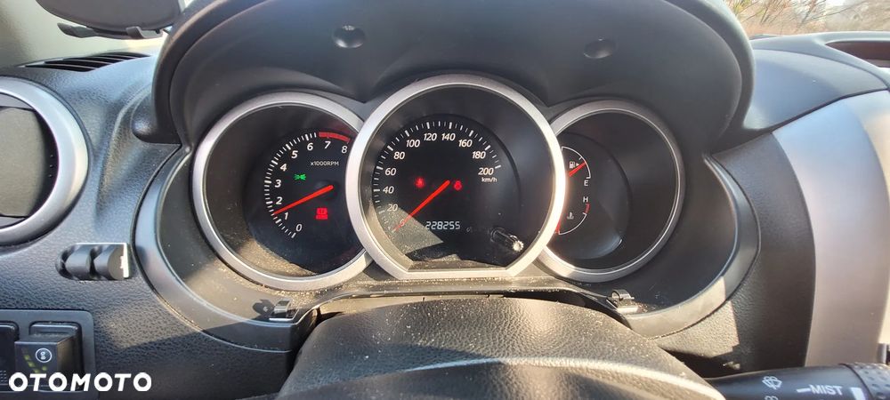 Suzuki Grand Vitara 2.0 De luxe - 14