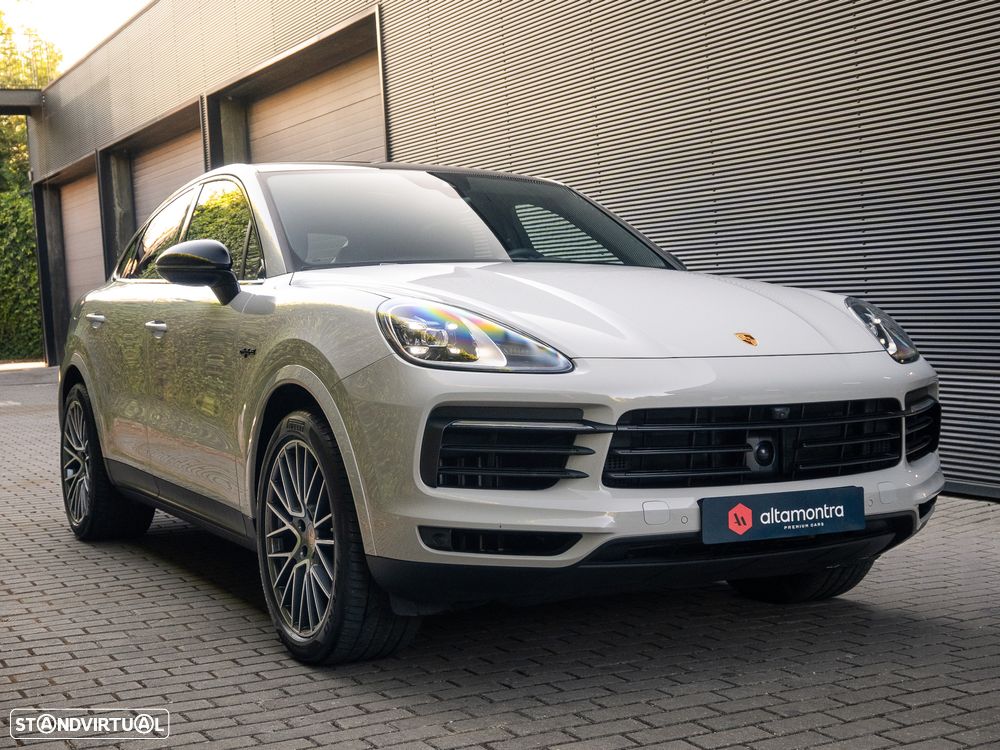 Porsche Cayenne E-Hybrid - 2