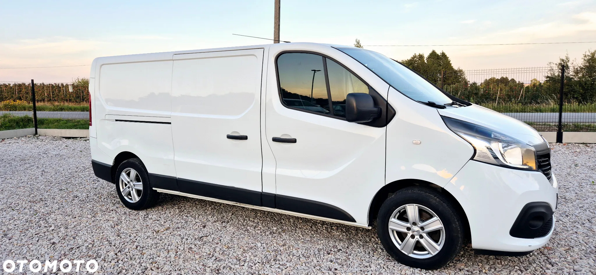 Renault Trafik - 4