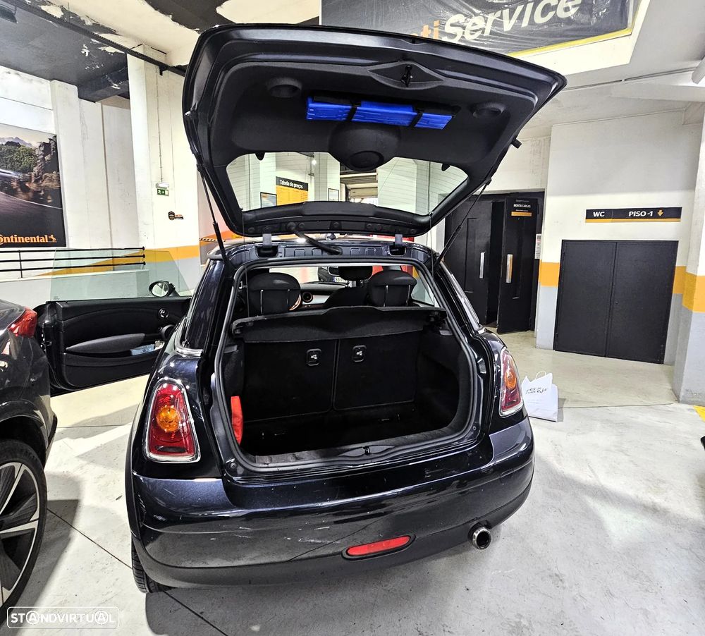 MINI 3 Portas Cooper D - 10