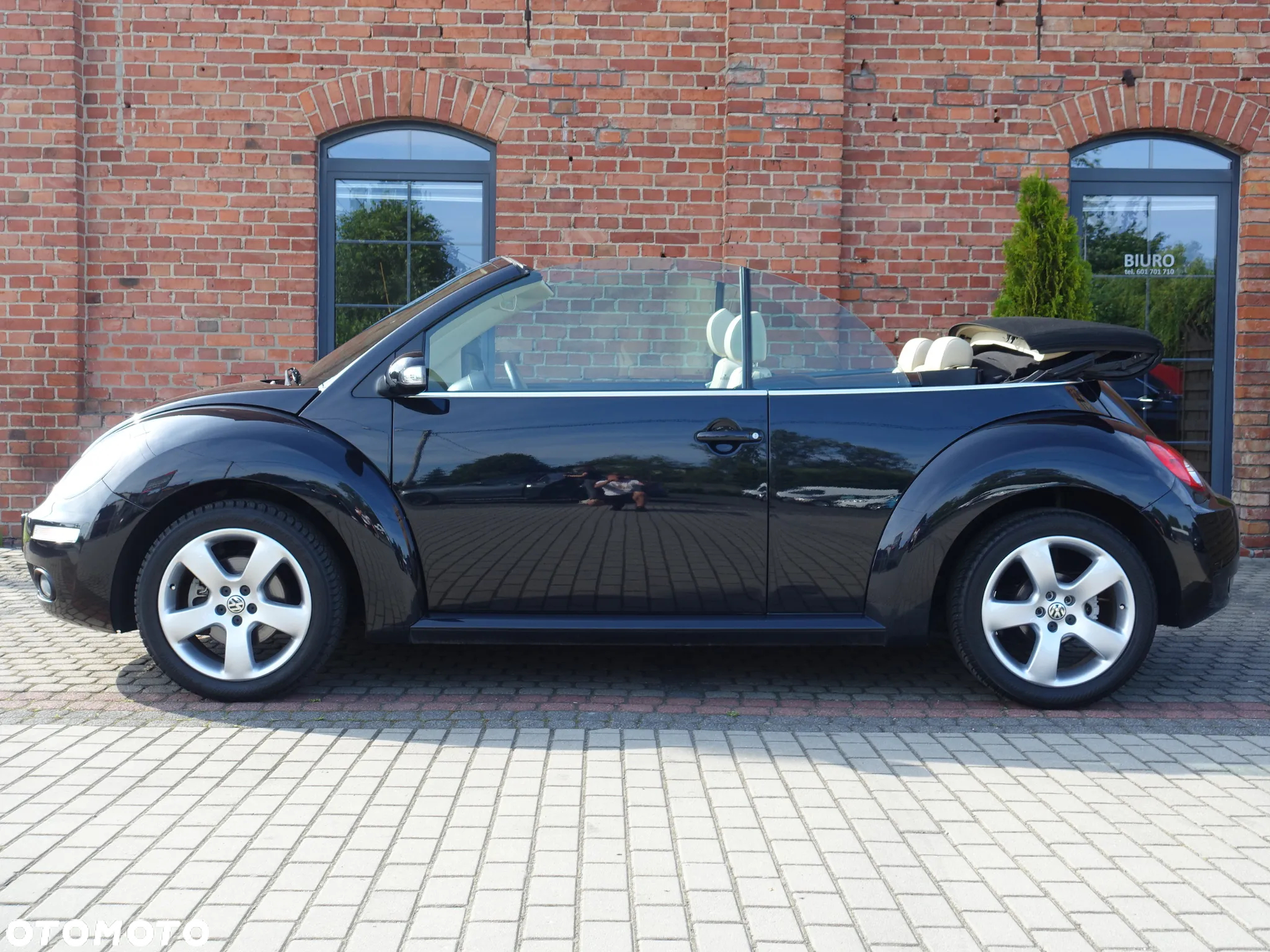 Volkswagen New Beetle Cabriolet 1.8 - 2