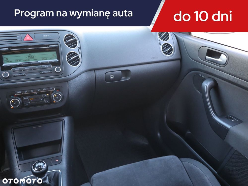 Volkswagen Golf Plus - 10