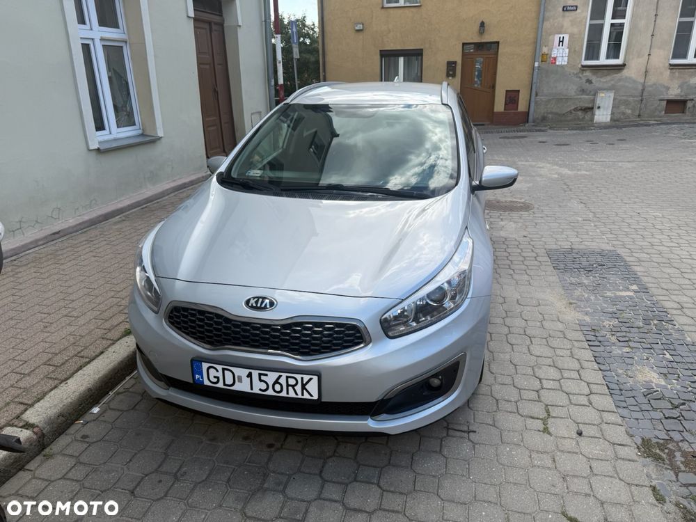 Kia Ceed - 1