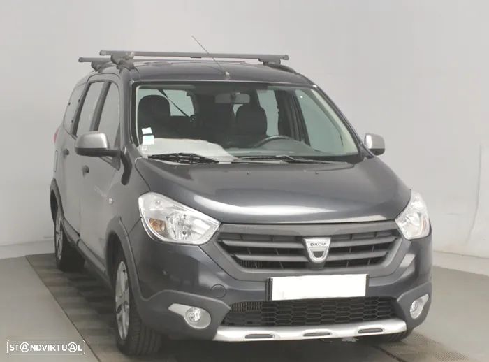 Dacia Lodgy TCe 115 Stepway - 3