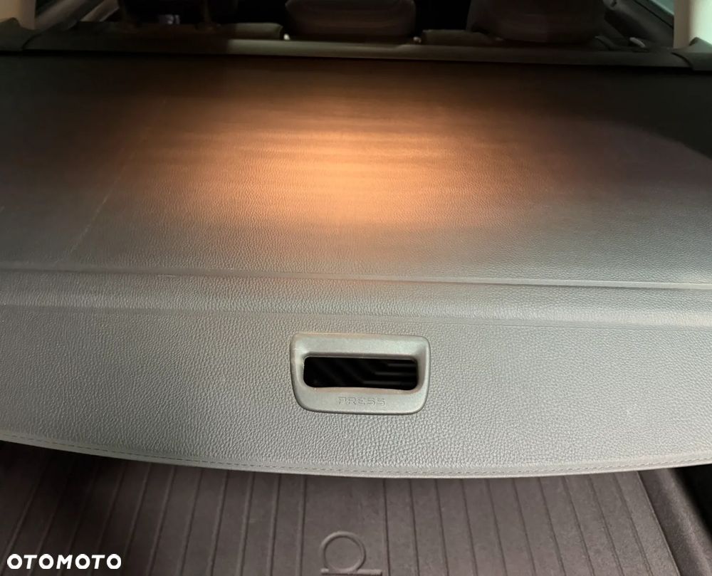 Volkswagen Passat 1.5 TSI EVO Highline DSG - 29
