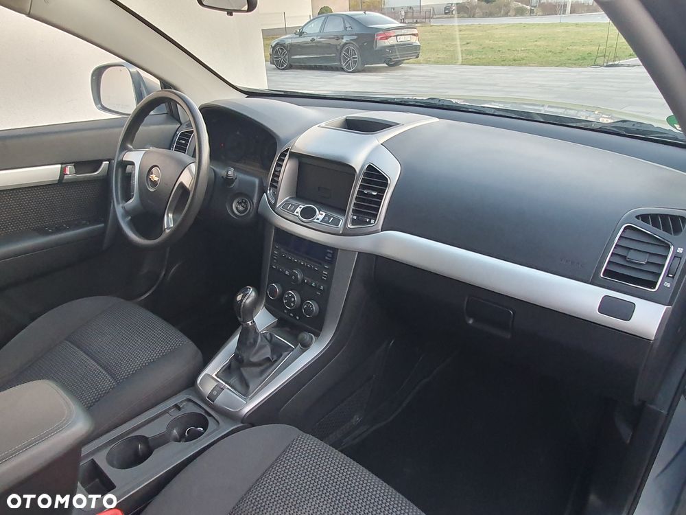Chevrolet Captiva 2.4 2WD 5 Sitzer LS - 10
