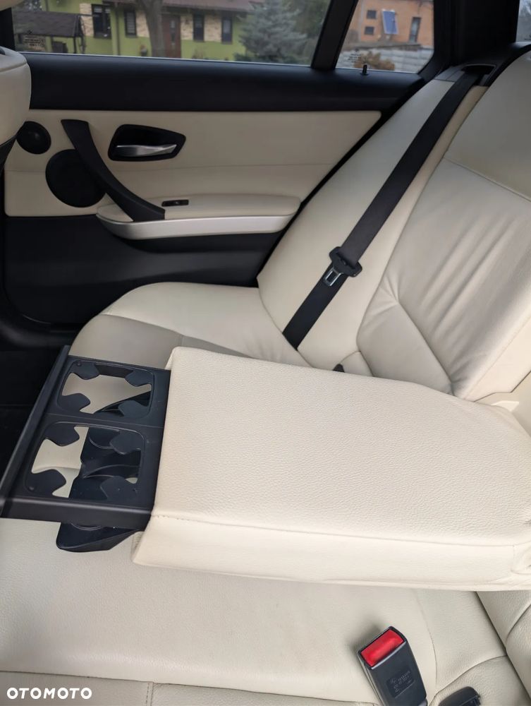 BMW Seria 3 335d DPF - 11