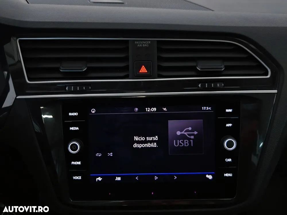 Volkswagen Tiguan 2.0 TDI DPF DSG Comfortline - 19