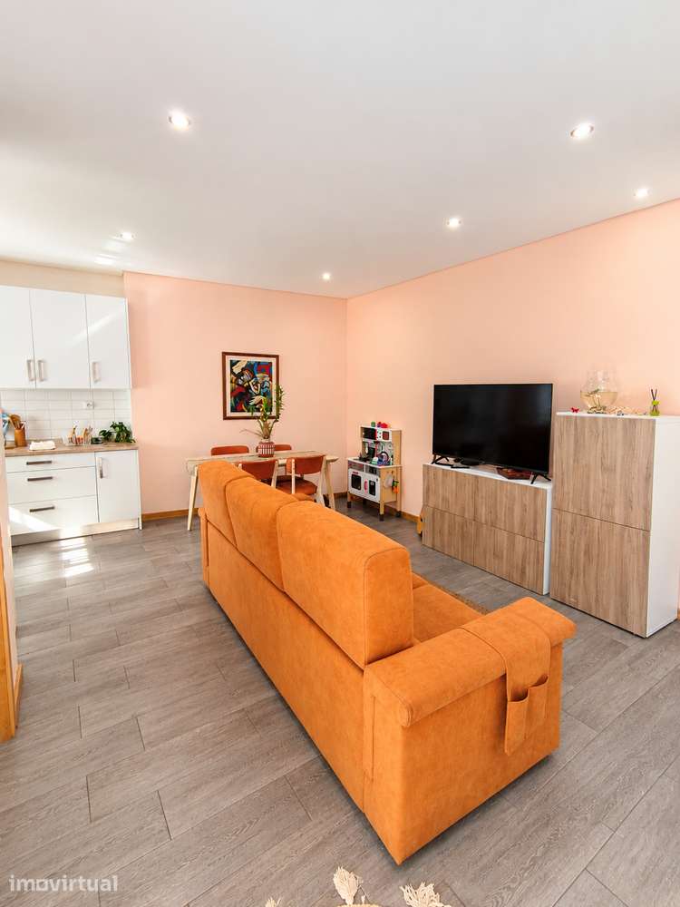 Moradia T2 com jardim e garagem em Gondomar - Grande imagem: 4/12