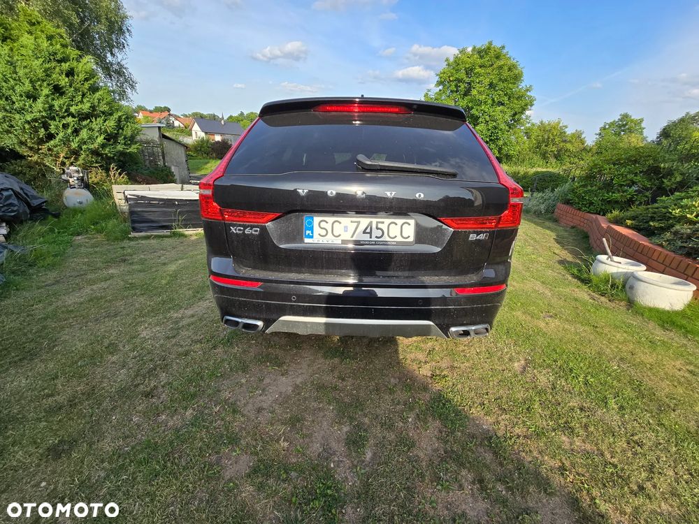 Volvo XC 60 D4 AWD R-Design - 13