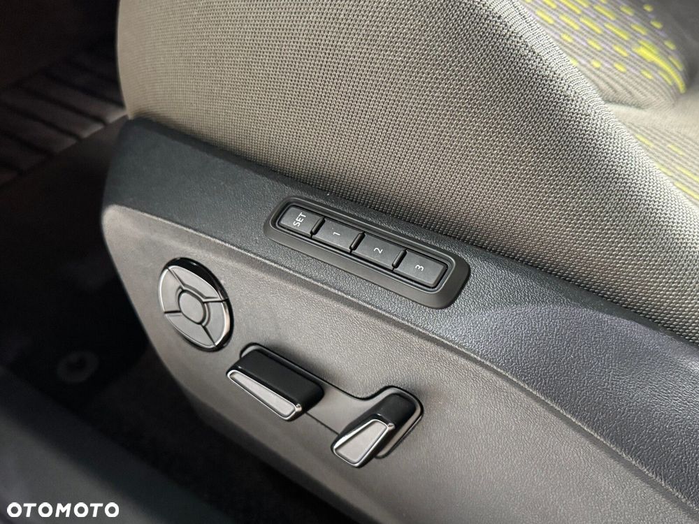 Cupra Raval 52kWh VZ Extreme Plus - 19