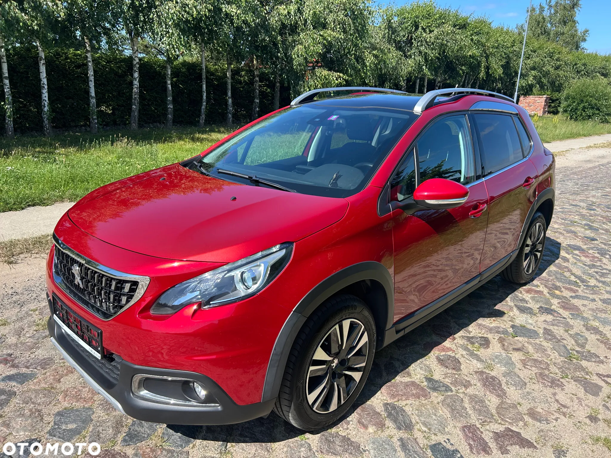 Peugeot 2008 PureTech 110 Stop&Start Allure - 2
