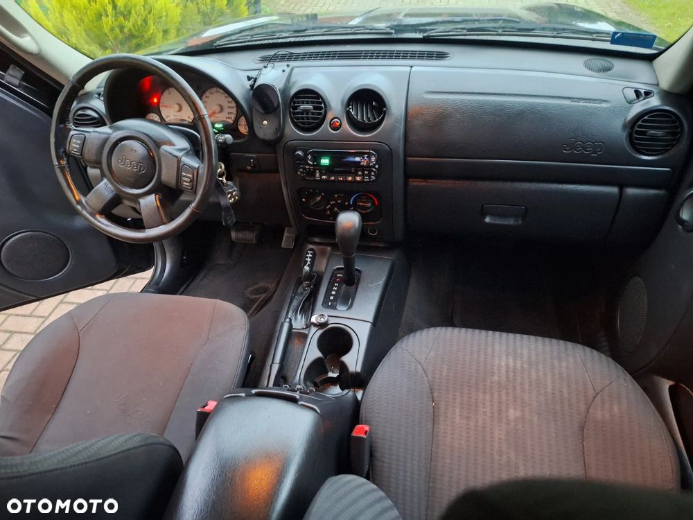 Jeep Cherokee 2.8L CRD Limited - 10