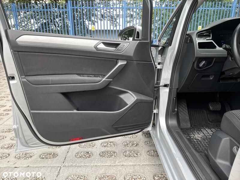 Volkswagen Touran 2.0 TDI BMT Comfortline DSG - 12