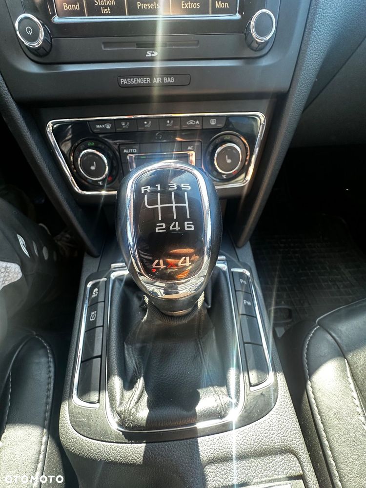 Skoda Superb 1.8 TSI 4x4 Exclusive - 17
