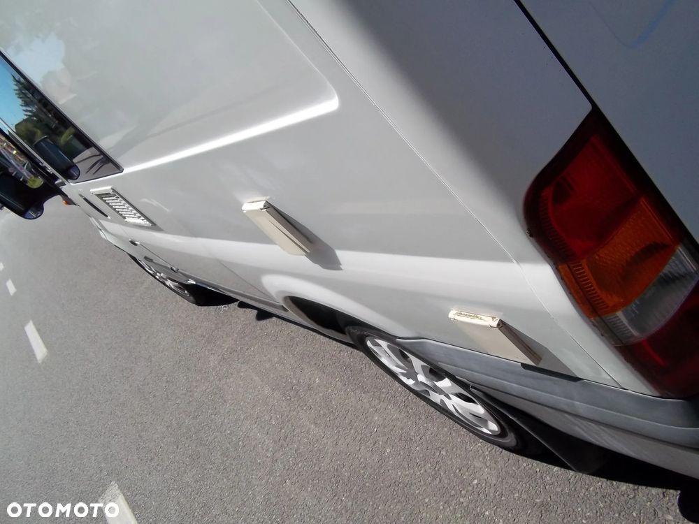 Ford transit - 25