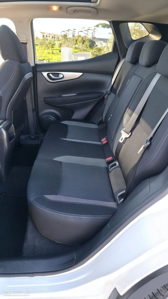 Nissan Qashqai 1.5 dCi Tekna Premium A+C - 19