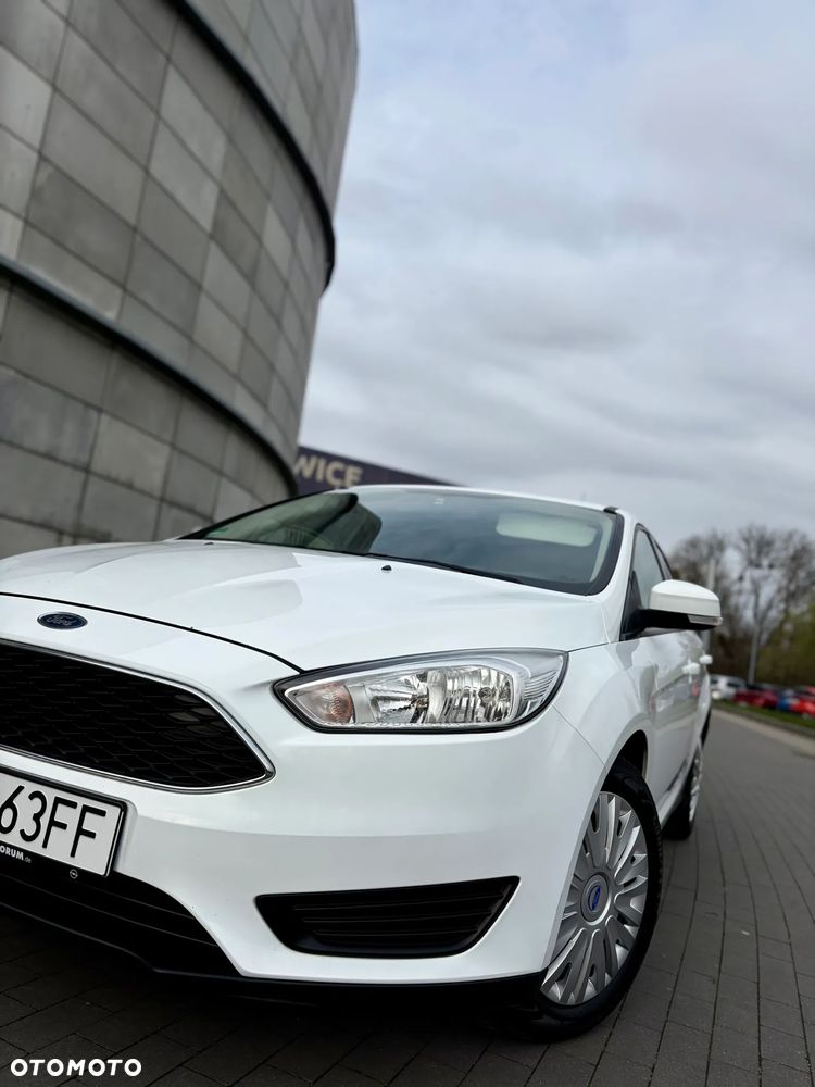 Ford Focus 1.0 EcoBoost 99g Trend - 21