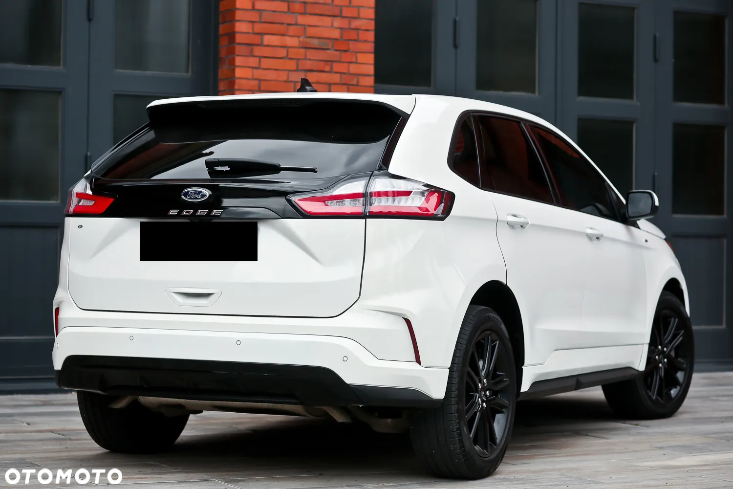 Ford Edge - 13