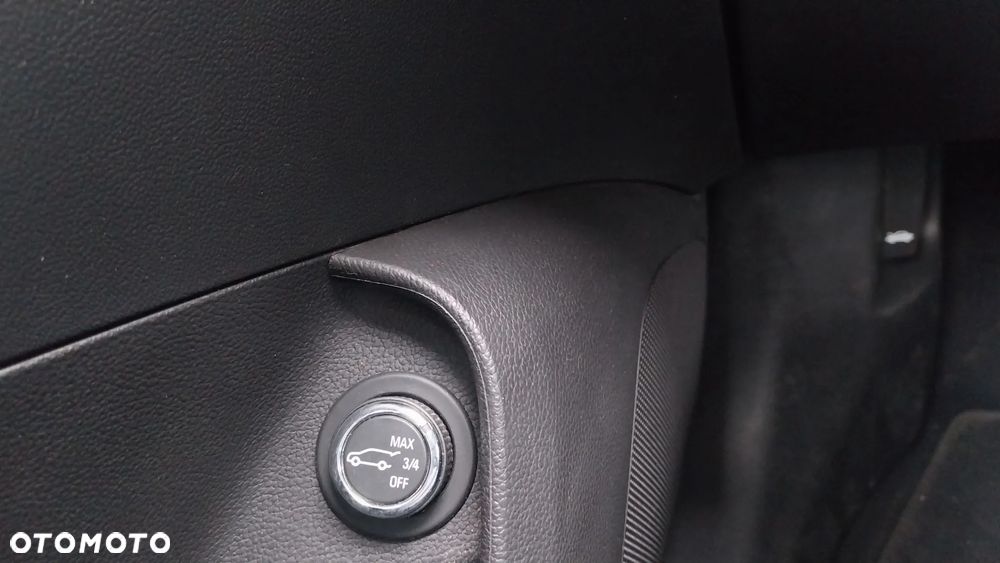 Opel Insignia 2.0 Exclusive - 8