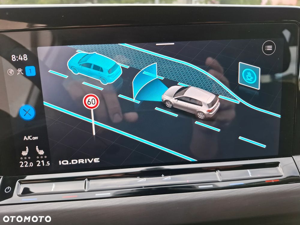 Volkswagen Golf 1.5 TSI EVO Style - 25