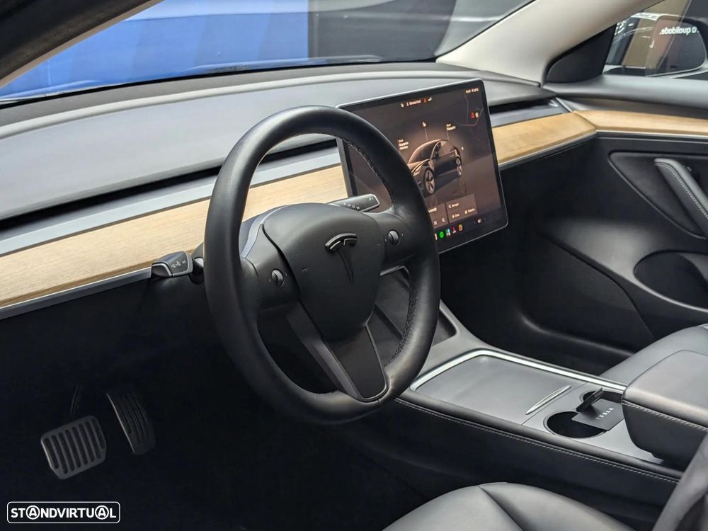 Tesla Model 3 Tração Traseira - 36