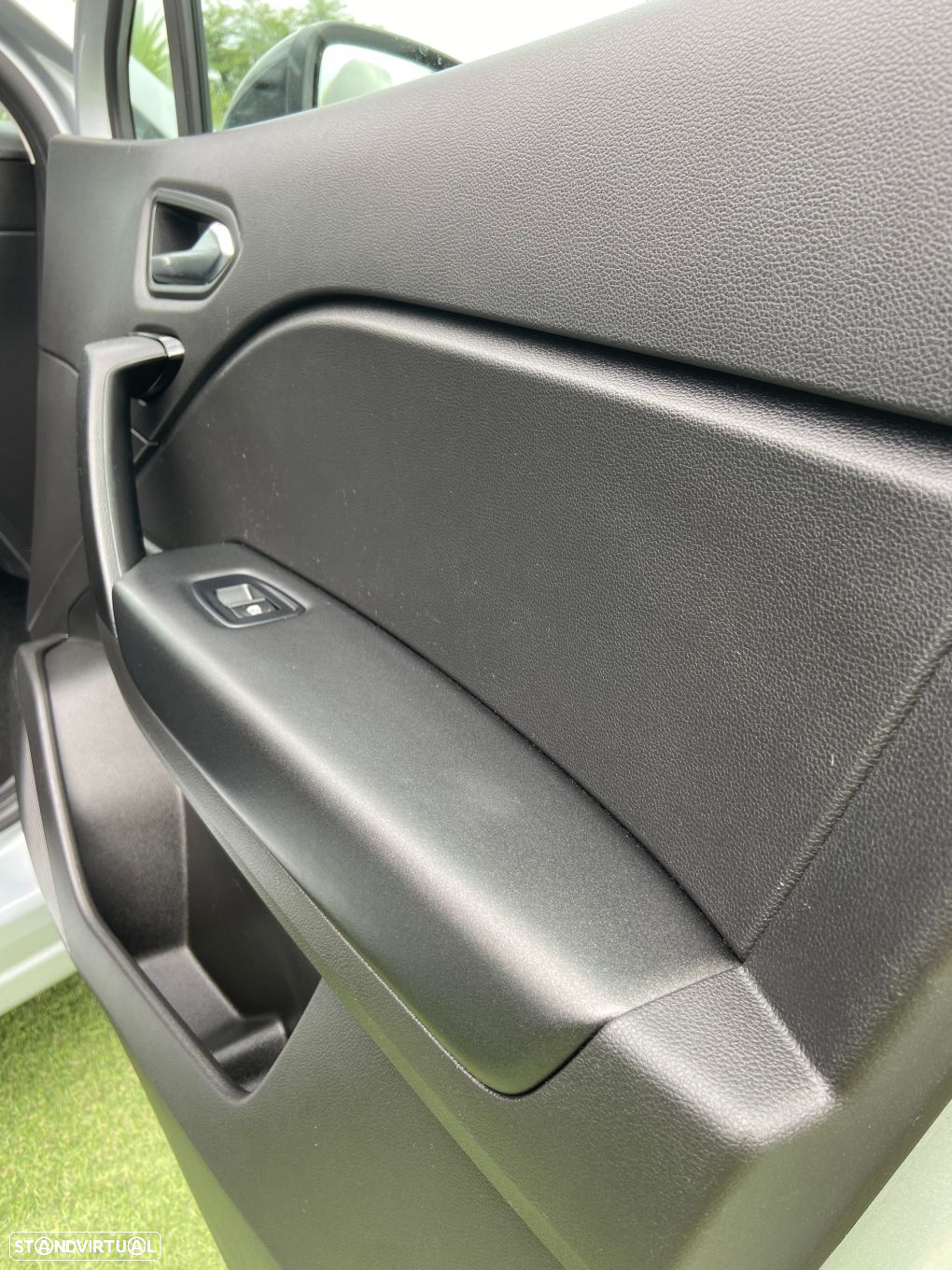 Renault Captur 1.0 TCe Equilibre Bi-Fuel - 15