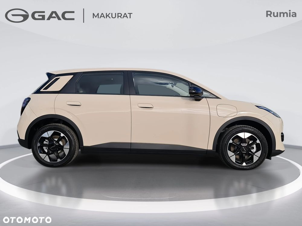 GAC AION UT - 5