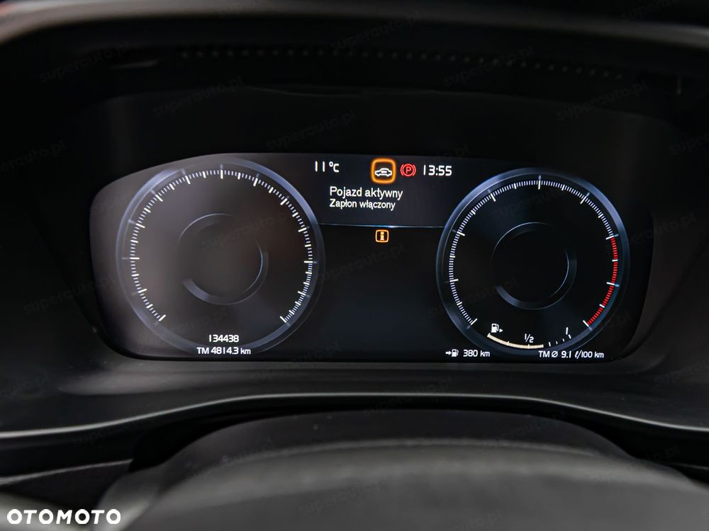 Volvo XC 40 T3 Momentum Pro - 13