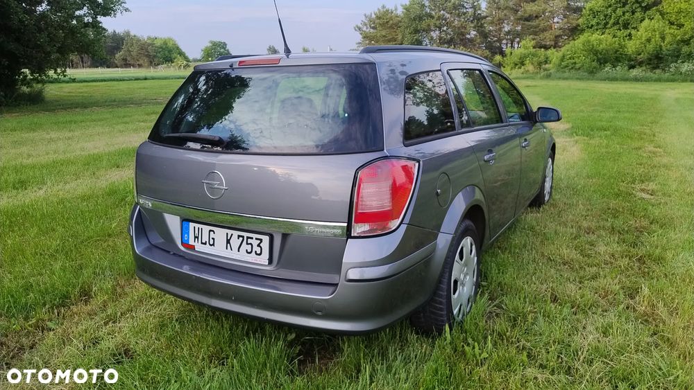 Opel Astra 1.6 Caravan Enjoy - 10