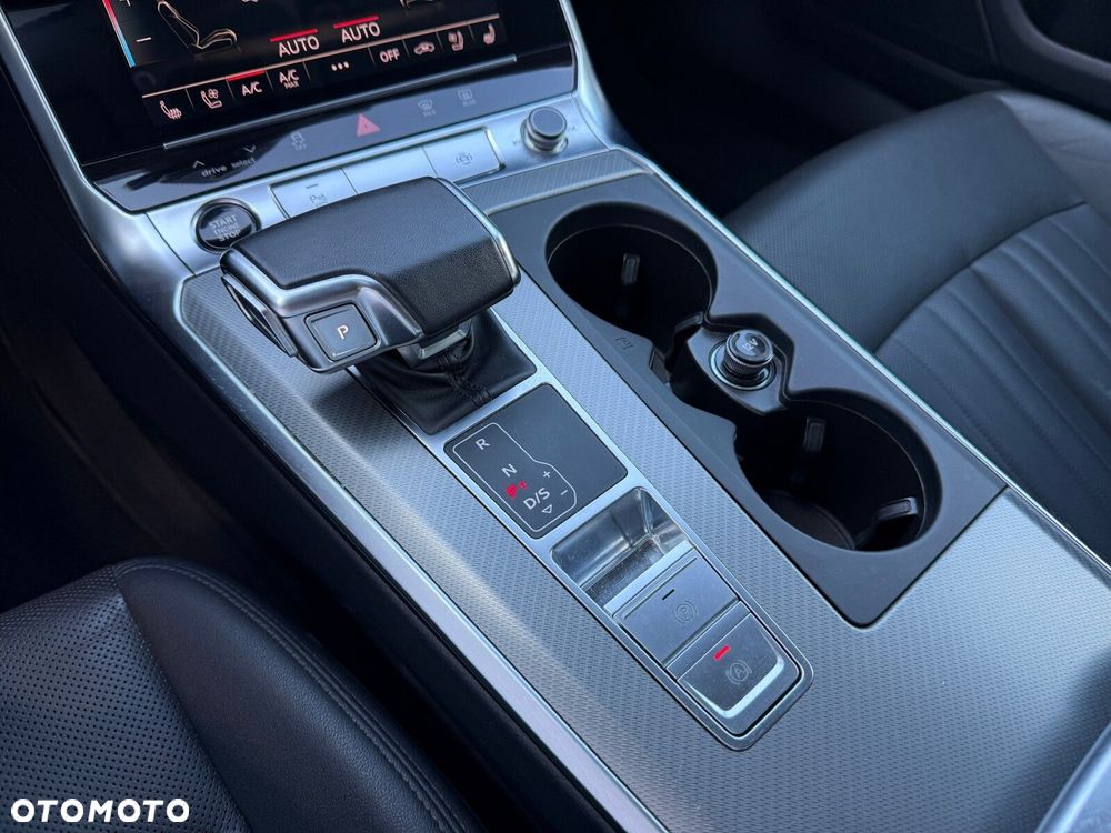 Audi A6 Avant - 25