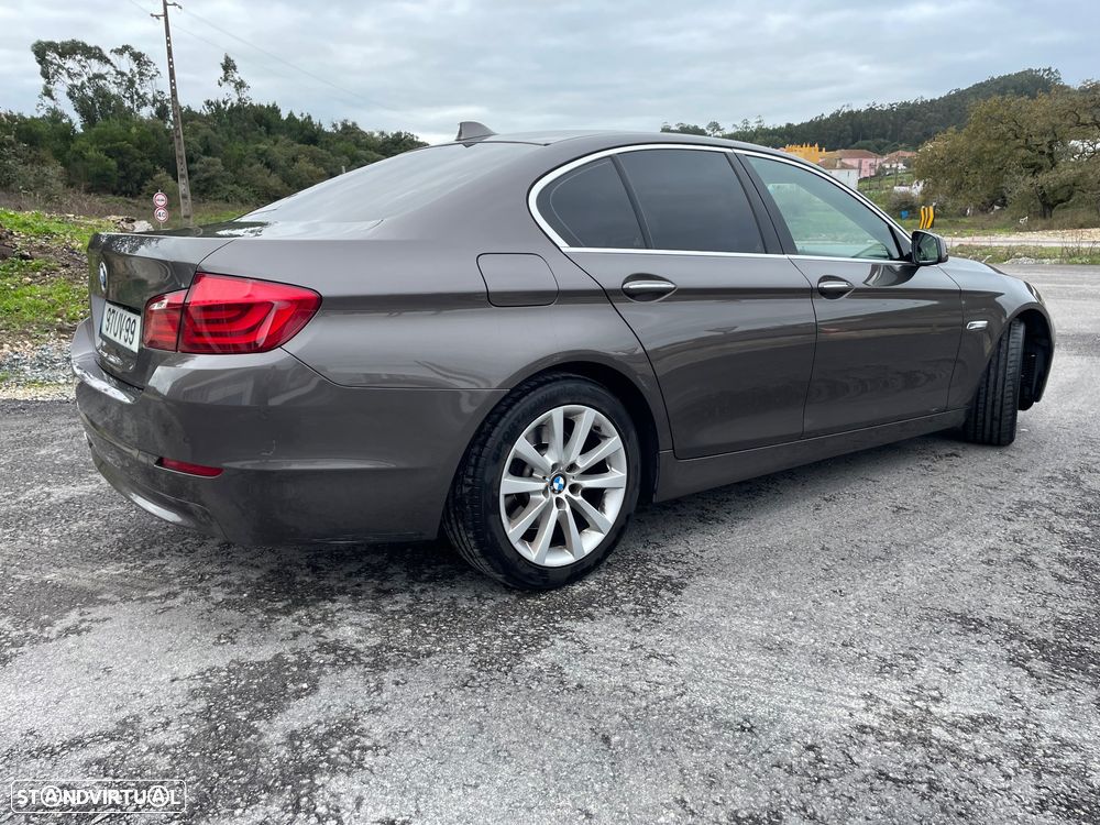 BMW 520 d Aut. Luxury Line - 2