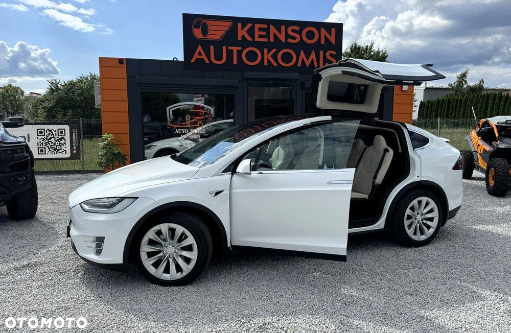 Tesla Model X Long Range Plus - 9