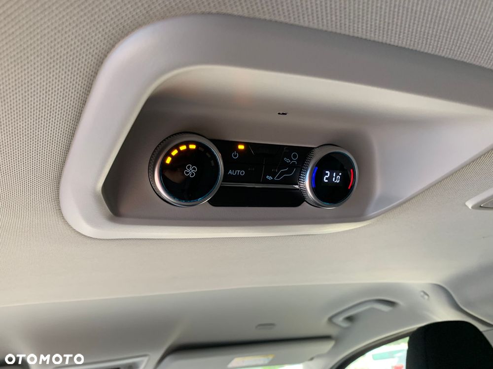 Ford Tourneo Custom 2.0 EcoBlue L2 Titanium SelectShift - 11