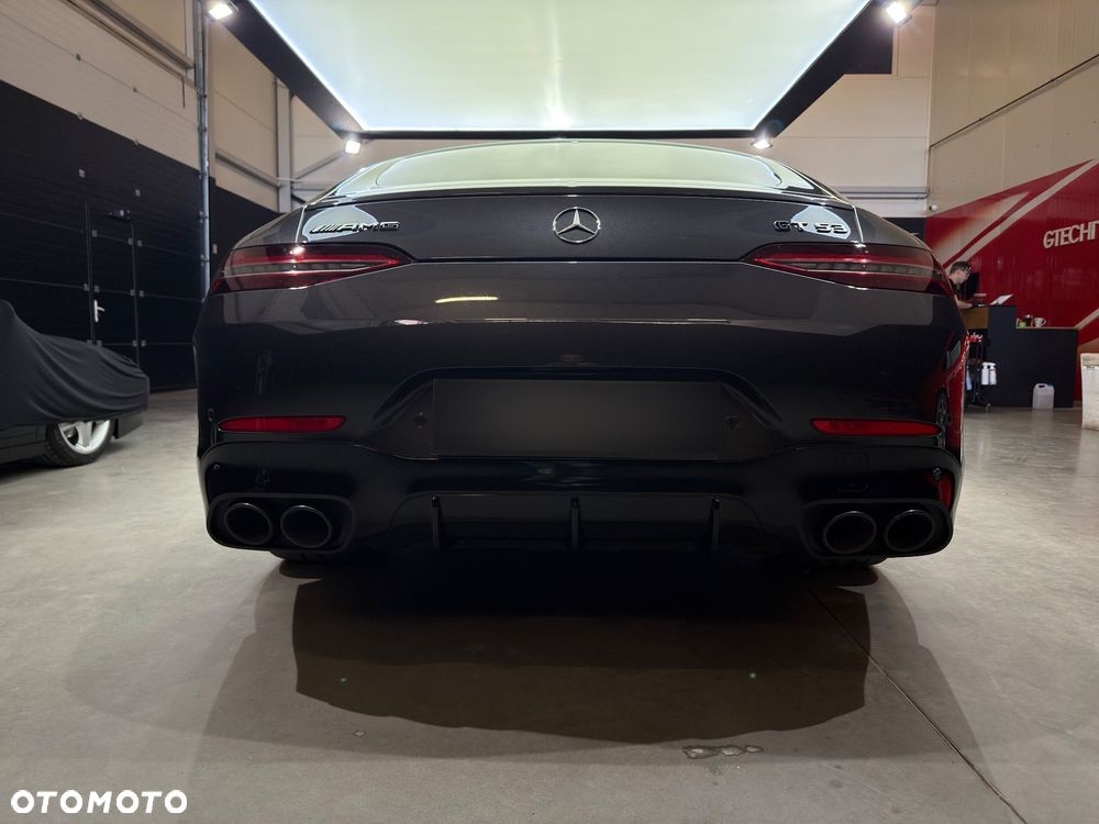 Mercedes-Benz AMG GT 53 4-Matic+ - 10